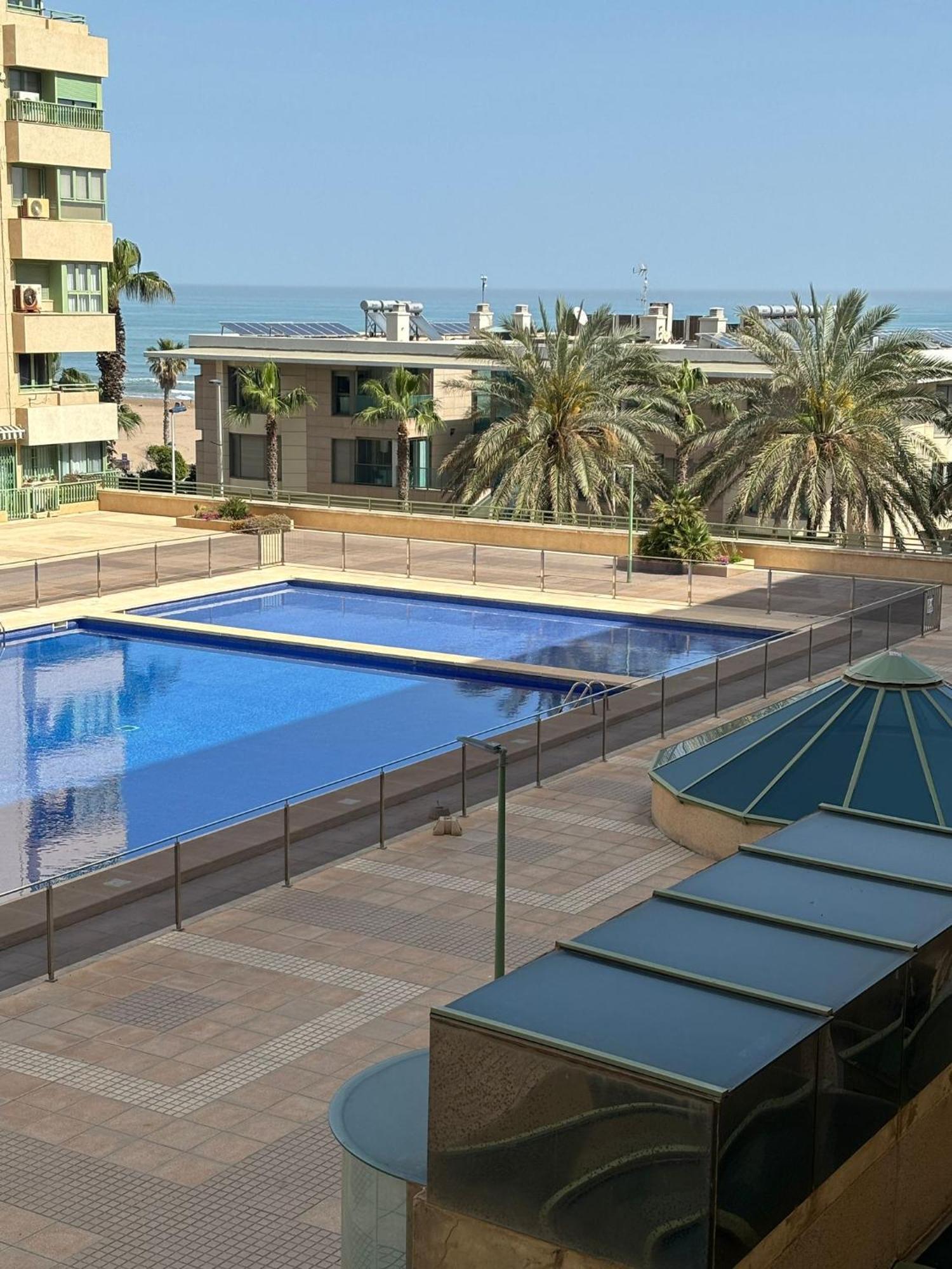 Apartamento Primera Linea De Playa Patacona Валенсия Экстерьер фото